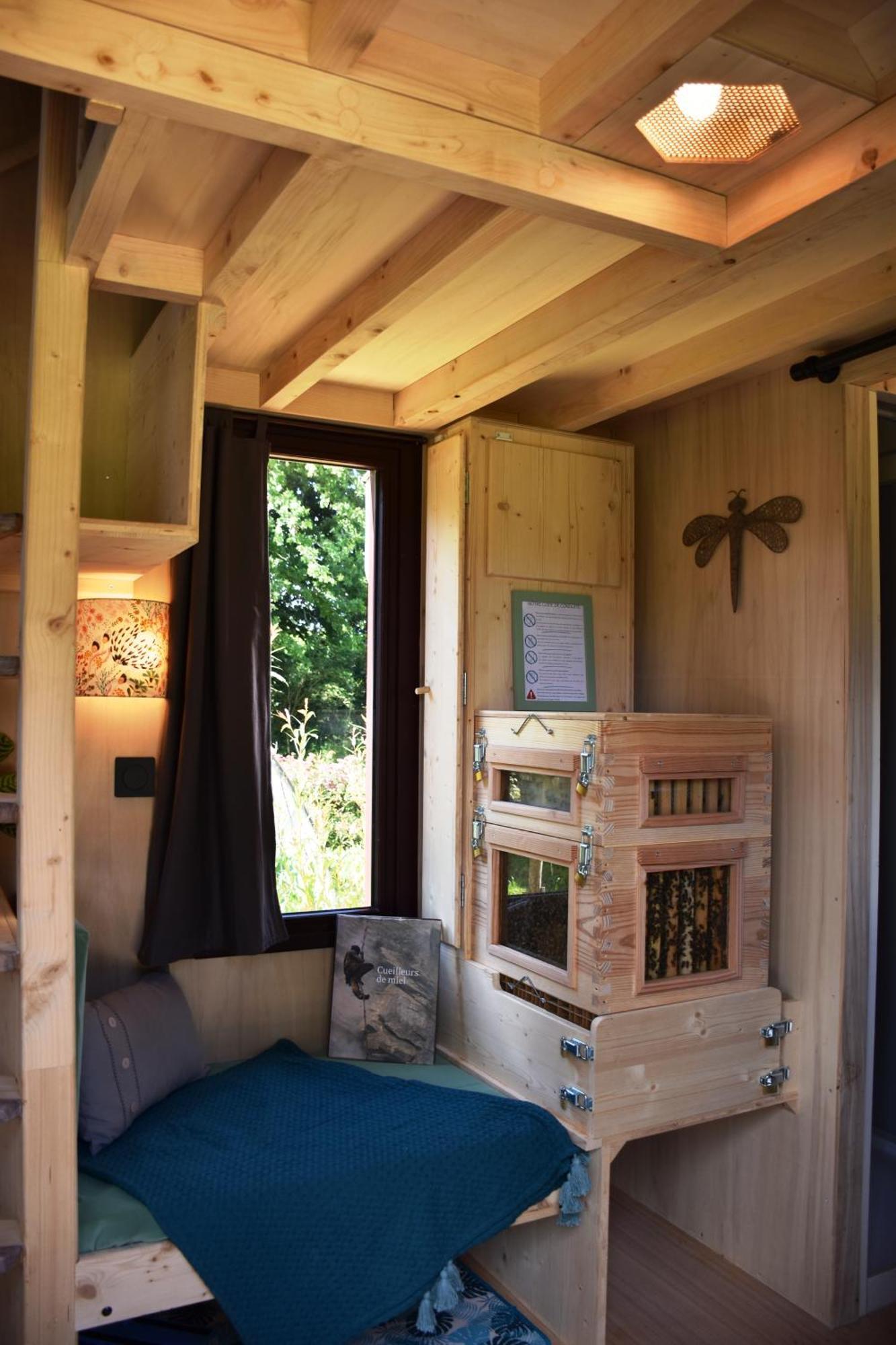 La Fontaine Airmeth Bed & Breakfast Ploerdut ภายนอก รูปภาพ