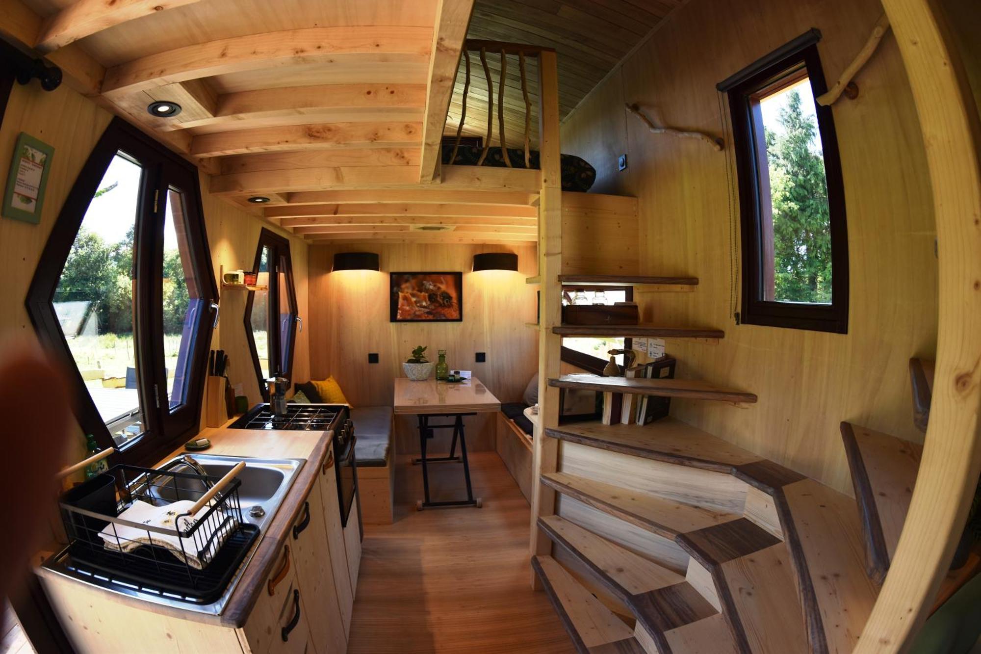 La Fontaine Airmeth Bed & Breakfast Ploerdut ภายนอก รูปภาพ