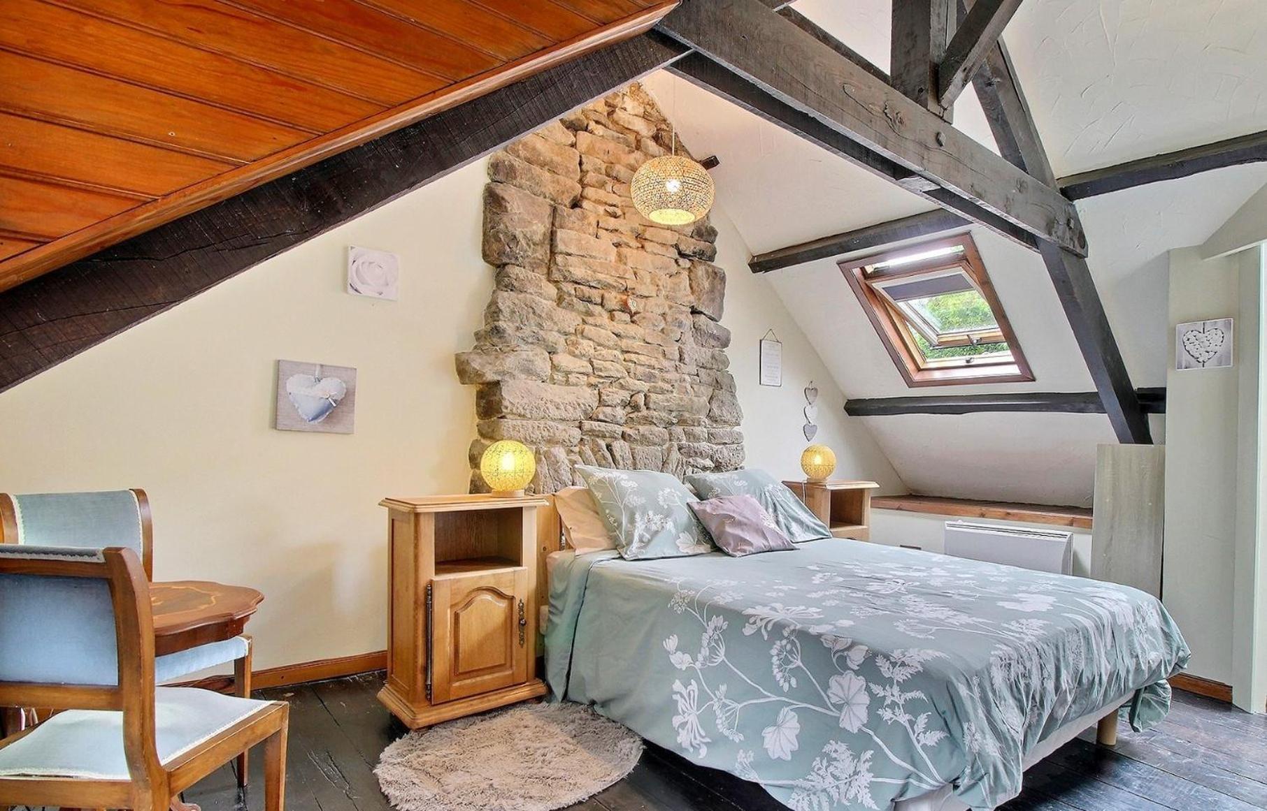 La Fontaine Airmeth Bed & Breakfast Ploerdut ภายนอก รูปภาพ